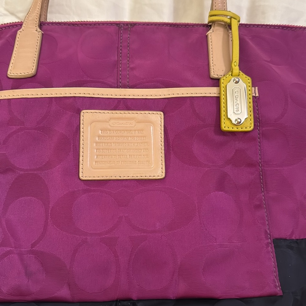 Coach Handbag -  nylon - color block signature “C”. - Picture 3 of 5